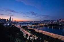 “한강의 영문명칭은 ‘Hangang River’(한강 리버) 입니다”