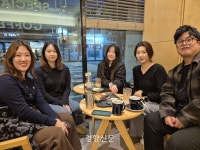 자연에서 편견 없이 자란…성미산 아이들은 어떤 어른이 됐을까