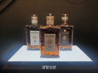 ‘유령 증류소’의 비밀 담은 희귀 위스키…‘와일드무어’ 국내 상륙