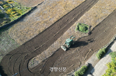 제주우유광령보급소 - 18906 | 시들어버린 제주의 ‘푸른 겨울’···“온몸으로 맞서도 이젠 한계” [남태령을 넘어④]
