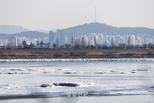17일 아침기온 0도 이하 강추위··· 밤부터 곳곳에 강풍