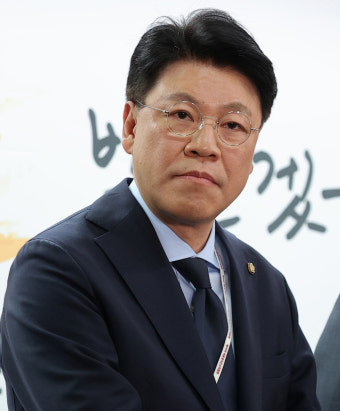이철규·장제원 잇단 ‘스캔들’…윤핵관, 정권 말 ‘홍역’