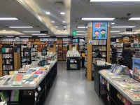 “미안하고 고마워”…25년 만에 문 닫는 ‘지역 공부방’ 연신내문고[현장]