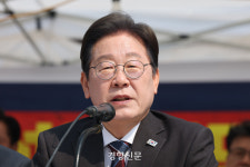 소상공인 만나고 제주 찾는 이재명…다시 힘 받는 대선 모드