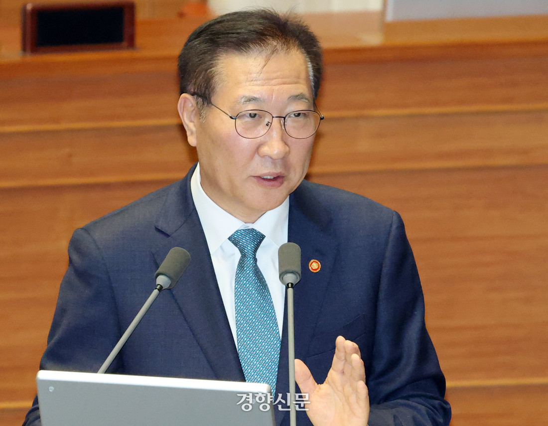국무위원들의 사표 처리, 박성재 장관의 사의만 수리, 국정의 연속성 강조 | 한줄NEWS