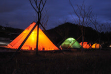 배낭 속 로망 풀어놓을 섬에 멈춰 섬…캠핑의 정점, 섬 백패킹