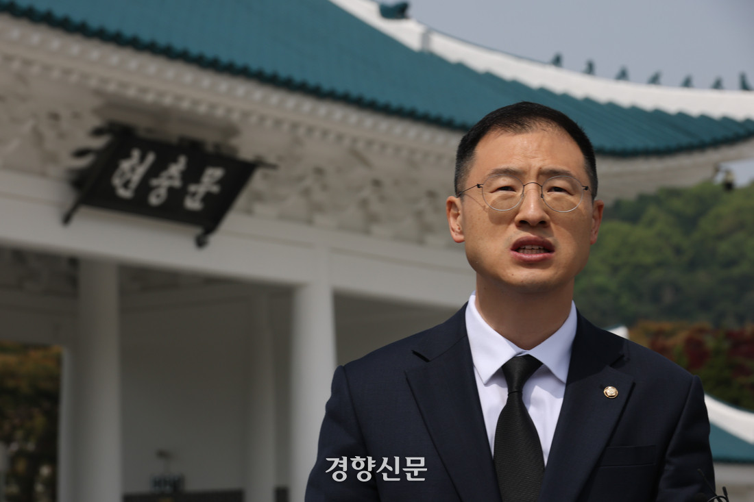 김상욱, 김문수의 턱걸이 영상, 당권 도전 의미한다