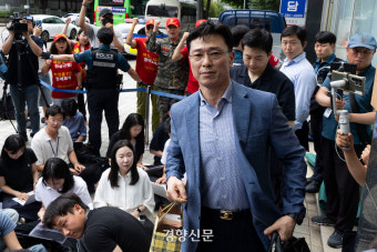 채상병 특검 출석한 임성근 “수중수색 지시 안 해···난 법적 책임 없다”