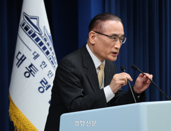 위성락 “미국에 통상·투자·구매·안보 패키지 협의 제안···국방비 증액 요구 흐름도”