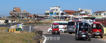 제주 ‘섬속의 섬’ 우도, 전기렌터카 들어갈 수 있다…운행제한 규제 완화