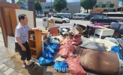 [르포]“살림도, 희망도 떠내려갔다”···사상 초유 ‘600㎜ 물폭탄’에 마비된 광주·전남