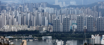 LH가 ‘땅 장사’를 멈추면 아파트값이 안정될까[올앳부동산]
