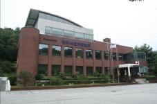 “우리 회식비 내줘”…전파인증센터 공무원들 무더기 재판행