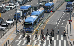 “정기상여금은 통상임금” 고법 첫 판결 나왔지만···해석은 ‘동상이몽’