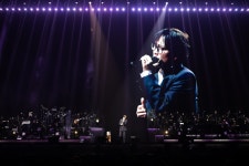 김동률만의 ‘따뜻한 어쿠스틱 사운드’로 가득찬, 7일의 콘서트