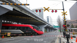 철도건널목에 차량 갇히면 기관사에게 정보 전송···인공지능 CCTV 도입