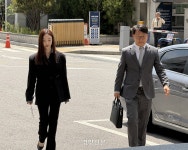 경찰 출석한 인플루언서 양정원 “진실 밝혀지길”…‘수사무마 의혹’에 검경 갈등까지 뭐길래
