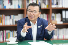 주식회사 동행 중랑지점 | 류경기 중랑구청장 “명소 잇는 ‘중랑 동행길’ 완성···교육 투자 지속”[민선 9기 서울 구청장에게 듣다]