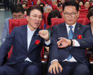 전대 후보 마감 3일 남았는데…민주당 ‘경선 룰’도 못 정했다