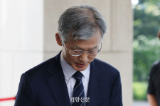 조희대, 대법관 재제청 문제에 “논의 경과 들어보고 입장 밝힐 것”