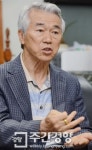 [표지이야기]최홍이 서울시의회 교육위원회 위원장 “결과만 평가해  학교간 경쟁 심화”