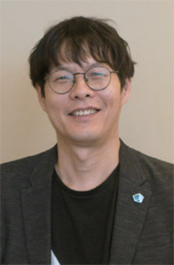 [비상식의 사회]1000만개의 촛불, 노벨평화상 후보다
