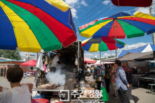 [렌즈로 본 세상]한가위 대목 맞은 김포 5일장
