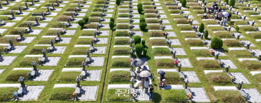 조상님, 추석 인사 미리 올립니다[렌즈로 본 세상]