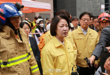 “추미애 관사 불지른다”···‘소방 재정 빨대’ 발언 분노해 협박 전화한 60대 검거