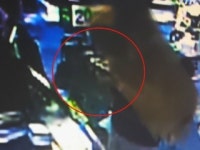 옷가게 등 스마트폰 뱅킹 사기 20대 자매 구속