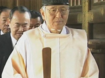 일 의원 159명 야스쿠니 집단 참배
