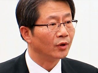 정씨, 김건희 특검팀 소환... 의혹 조사에 묵묵부답, 통일교 관련 정보 전달 중