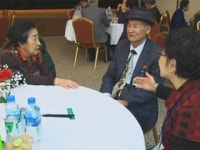 보고 또 보고...아쉬운 마지막 밤