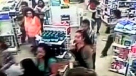 8.2 강진에 쓰나미 경보...5명 사망