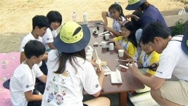 휴가 대신 봉사활동...맞춤형 캠프 인기