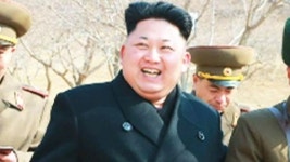 북한 김정은, 김여정과 동해 전방부대 시찰