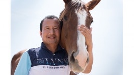 말 타는 농부 정사웅 홍성 산수가족농장 대표, “유기농 약초밭으로 초대합니다”