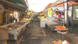 [부산] 병원 주변 한산...두려움 떨쳐내야