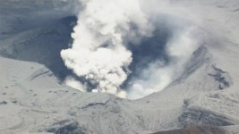 日 아소산 분화 2천ｍ 상공까지 연기 치솟아