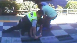 1분간 격투 끝 제압...김일곤 행적과 여죄 등 수사