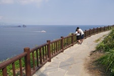 송악산vs군산오름, 서귀포 최강의 뷰(view)는 어디?