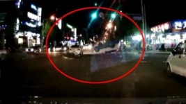 [블박뉴스] 난 신호를 지켰는데...기습 신호위반에 날벼락