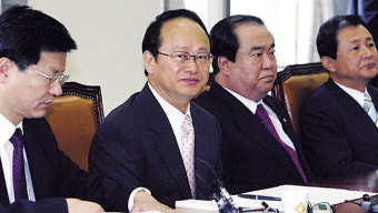 우왕좌왕 여당, 갈팡질팡 개혁