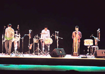 연극 팔아요~ 뮤지컬 사세요~