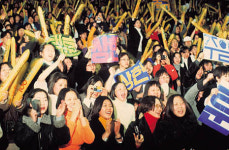 그 오빠부대는 다 어디로 갔나