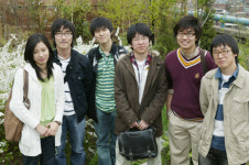 [국기 맹세 논문 쓰는 새내기들] “국가주의 넘는 건 우리 몫”