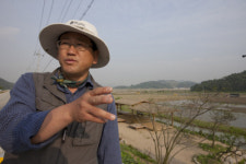 그는 가고 뜻은 남았다