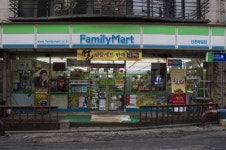 삼각김밥 슈퍼 갑들의 폭식
