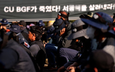 노란 권리 짓밟힌 자리