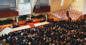 이명박 장로가 있기에… ‘소망교회’ 새 신자 눈에 띄네